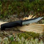 Peltonen Knives M07 Ranger Puukko mit 80CrV2-Klinge, TPE-Griff, Komposit-Scheide