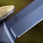 Peltonen Knives M07 Ranger Puukko, 80CrV2-Klinge, PTFE-Finish, Komposit, schwarz