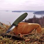 Peltonen Knives M23 Ranger Cub, 80CrV2-Klinge, Kydexscheide, TPE-Griff, OD grün