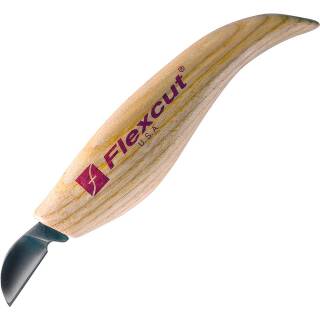 Flexcut Schnittmesser um komplizierte Holzdesigns zu schnitzen