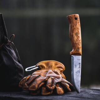 Helle Temagami 1300 mit Sandvikstahlklinge, Holzgriff und Kcherscheide